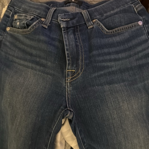 7 for Mankind
Worn only a couple times . Really nice jeans - Picture 4 of 4